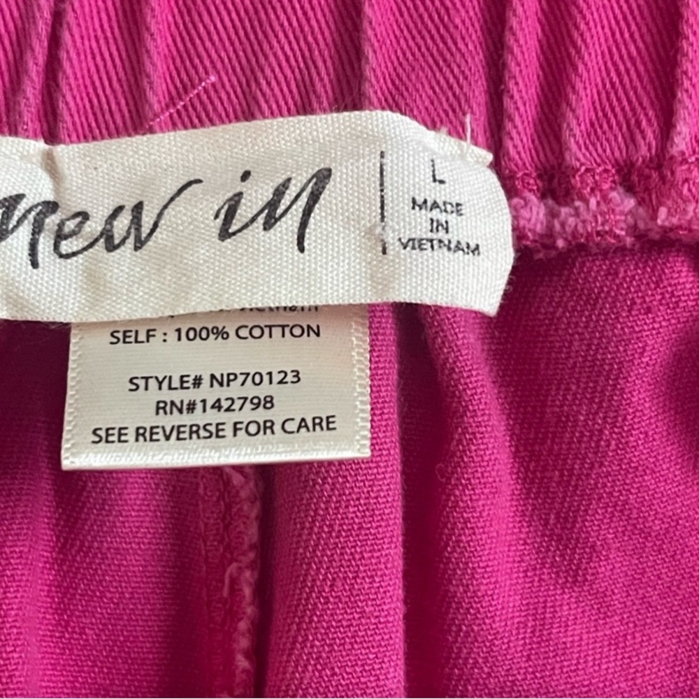 HOT Pink acid wash💘 shorts (L) - Picture 7 of 8
